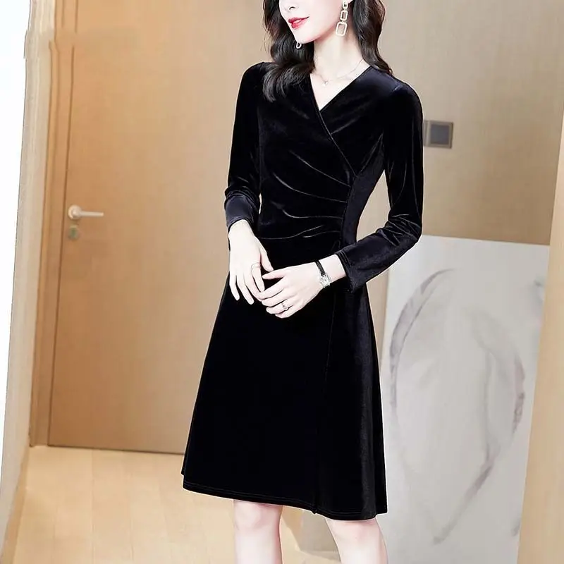 Spring Autumn New Women\'s Solid Color V-Neck Pleated Dress Elegant Fashion Shrink Your Waist and Appear Thin Long Sleeve Tops