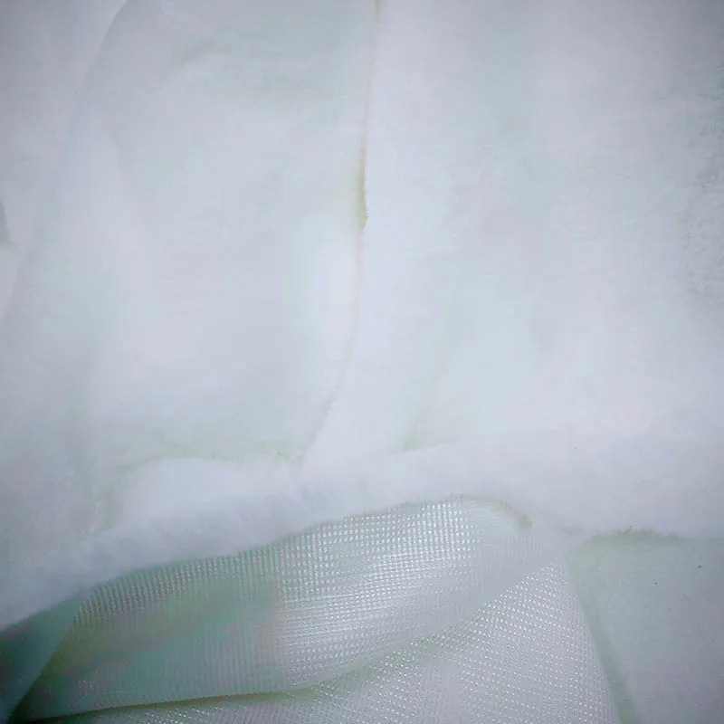 

Хорошая, ткань из искусственного меха белого кролика, короткая теплая мягкая плюшевая ткань, швейный материал, зимняя шаль своими руками, аксессуар для одежды, одеяло, игрушки