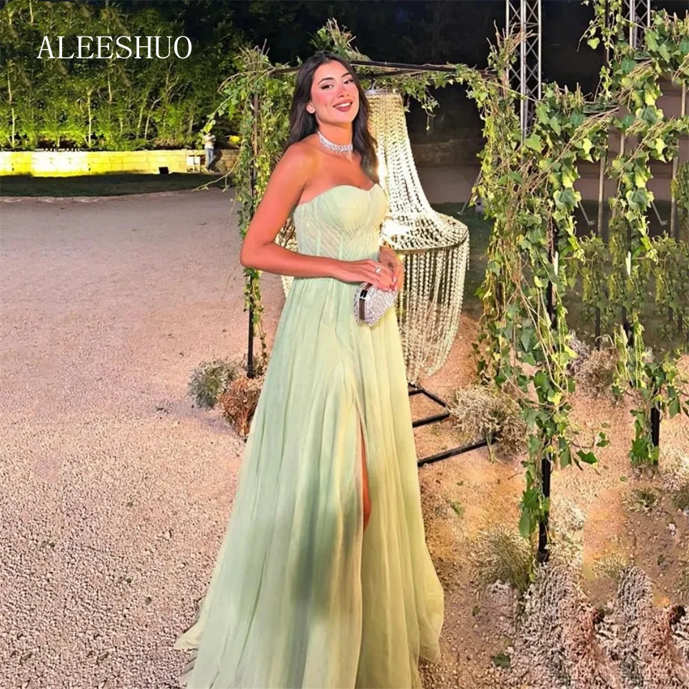 Aleeshuo-vestido De fiesta De tul verde claro sin tirantes, traje Sexy con abertura lateral, suave, sin mangas