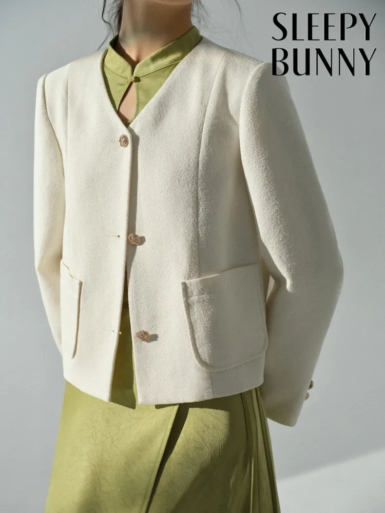 Women Elegant V Neck Short Blazer Spring Commute Slim Structured Tailored Shoulder Pad Casual Office Outerwear Lady Daily Wear