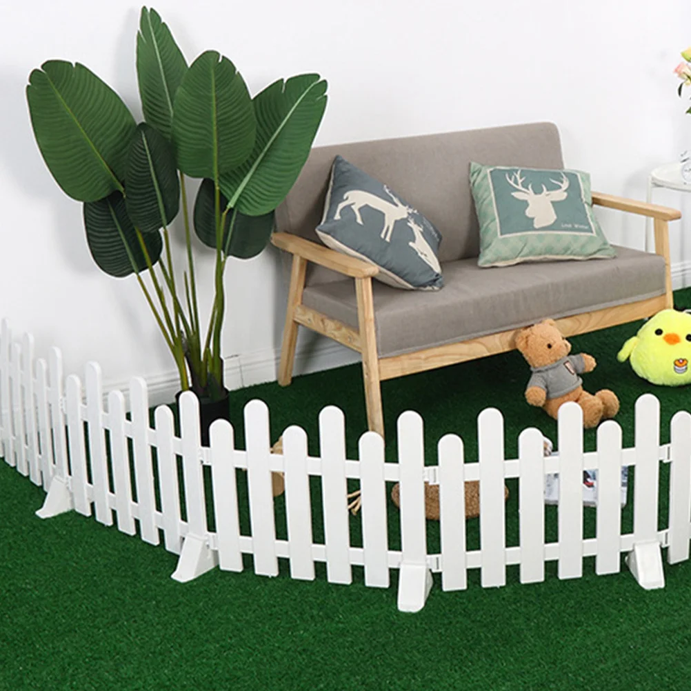 6Pcs Garden Fence Base Sturdy Triangle Stand Support for Christmas Tree Fence Pet Gate Privacy Screen Holder Screen Panel Feet