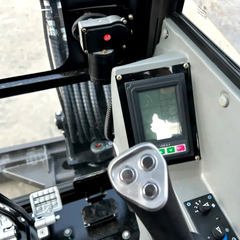 Customized High Quality 3.5 Ton Small Excavator Mini Digger Wholesale Multifunctional Hydraulic Minibagger Portable Crawler