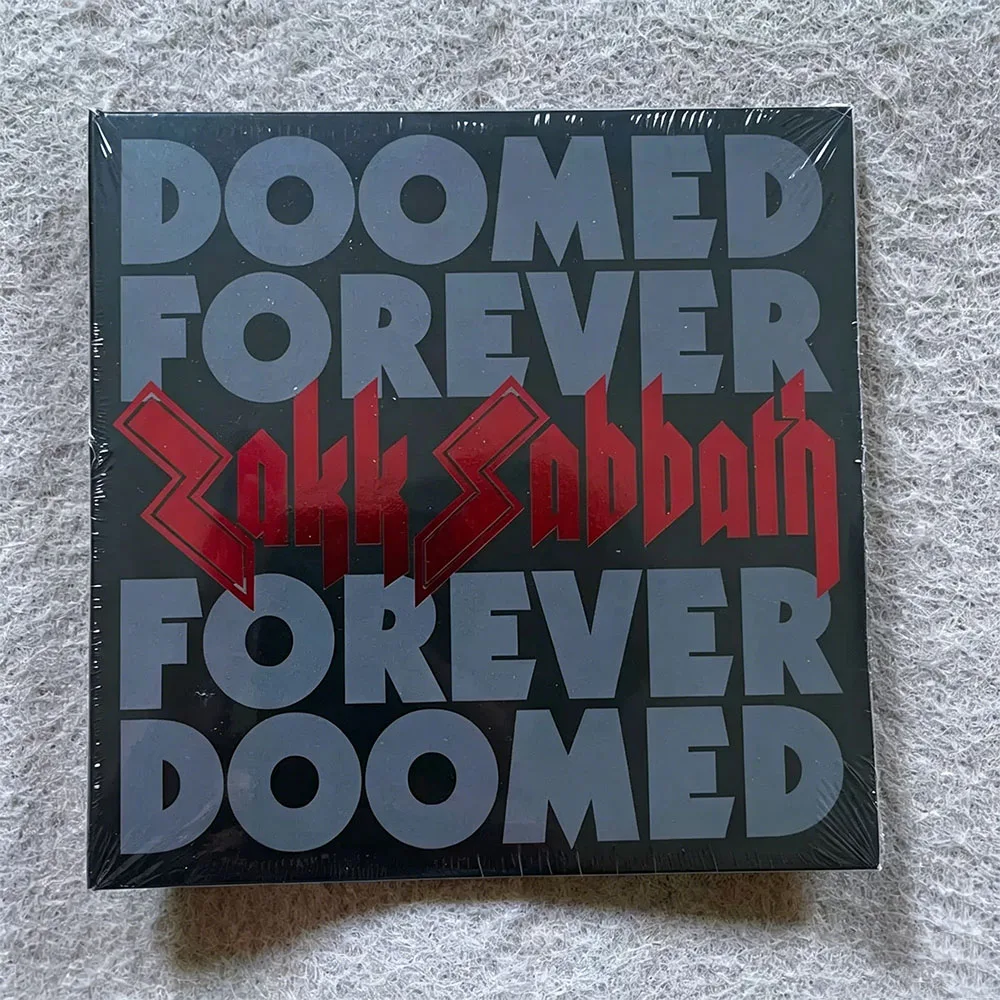 

CD 'Doomed Forever Forever Doomed' Double-disc Cover Album, Including Songs Like Paranoid and War Pigs