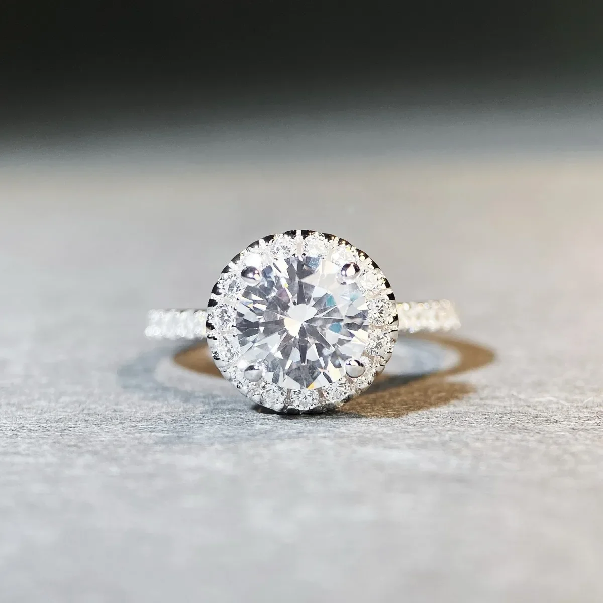 PT950 platinum ring, morganite ring, D color plated PT950 platinum ring, wholesale of platinum rings