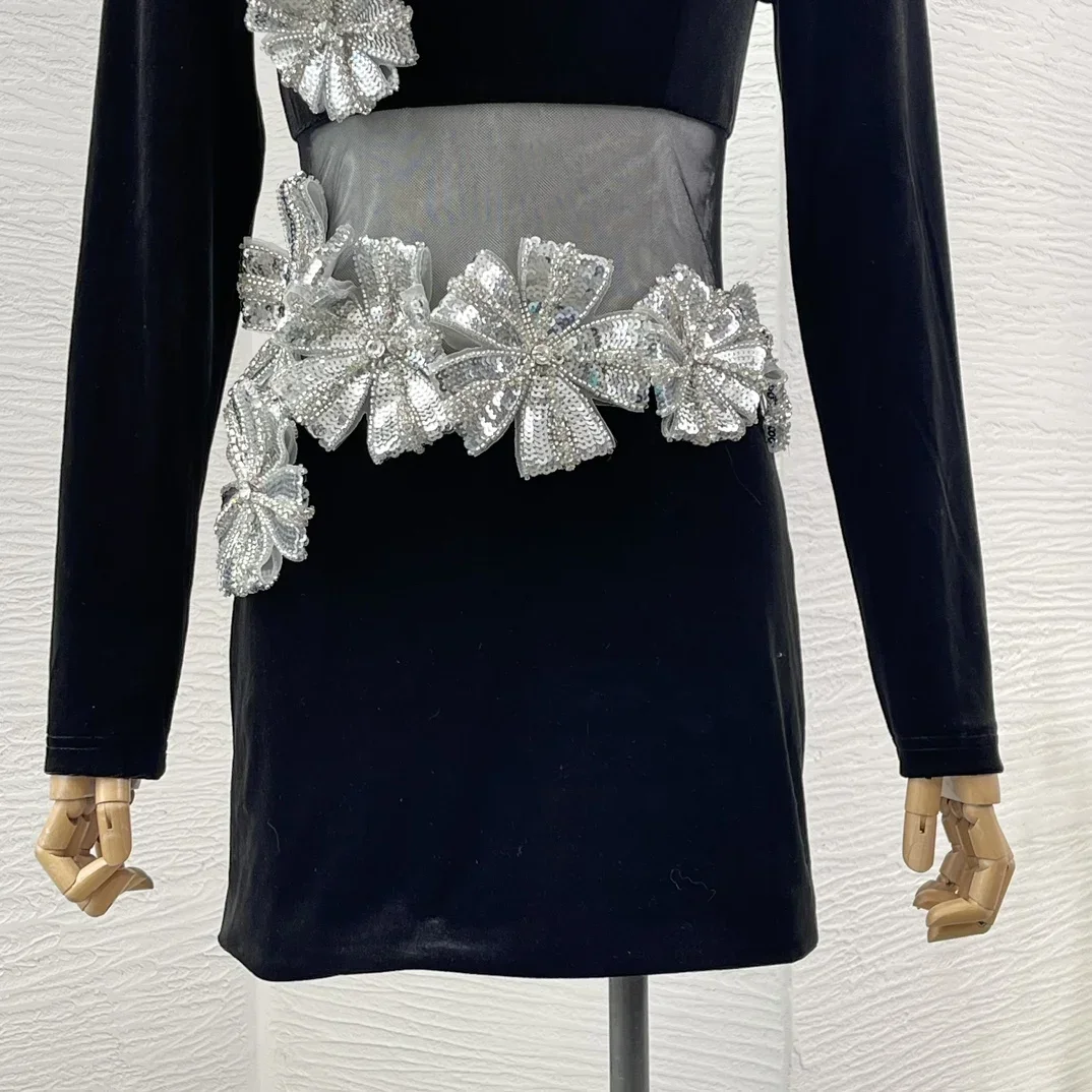Paillettes fleurs 2024 nouveau Club Sexy noir voir à travers la taille en Tulle haute qualité à manches longues col roulé Mini robes pour dames