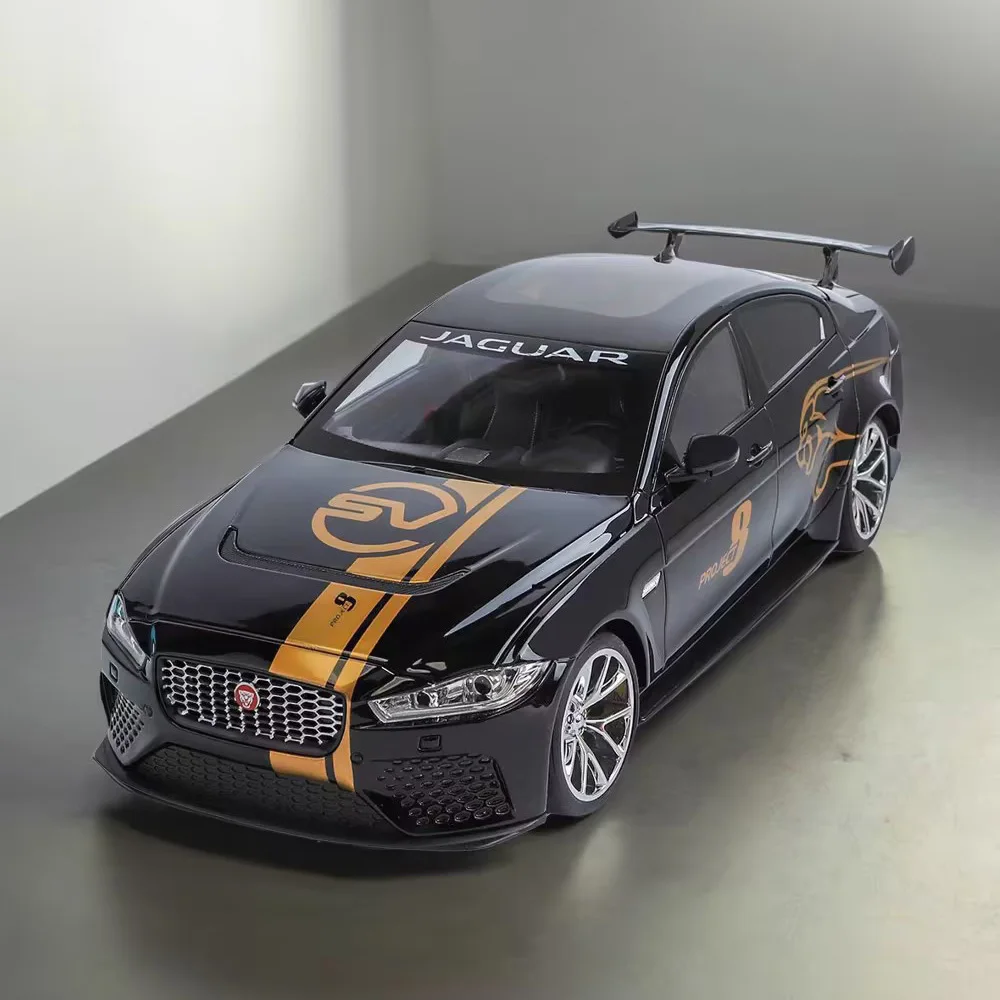 

1:18 Jaguar XE SV Project 8 Chiron Cars Alloy Toy Models with Pull Back Light Sound Miniature Sports Car for Toddler Kids Gifts