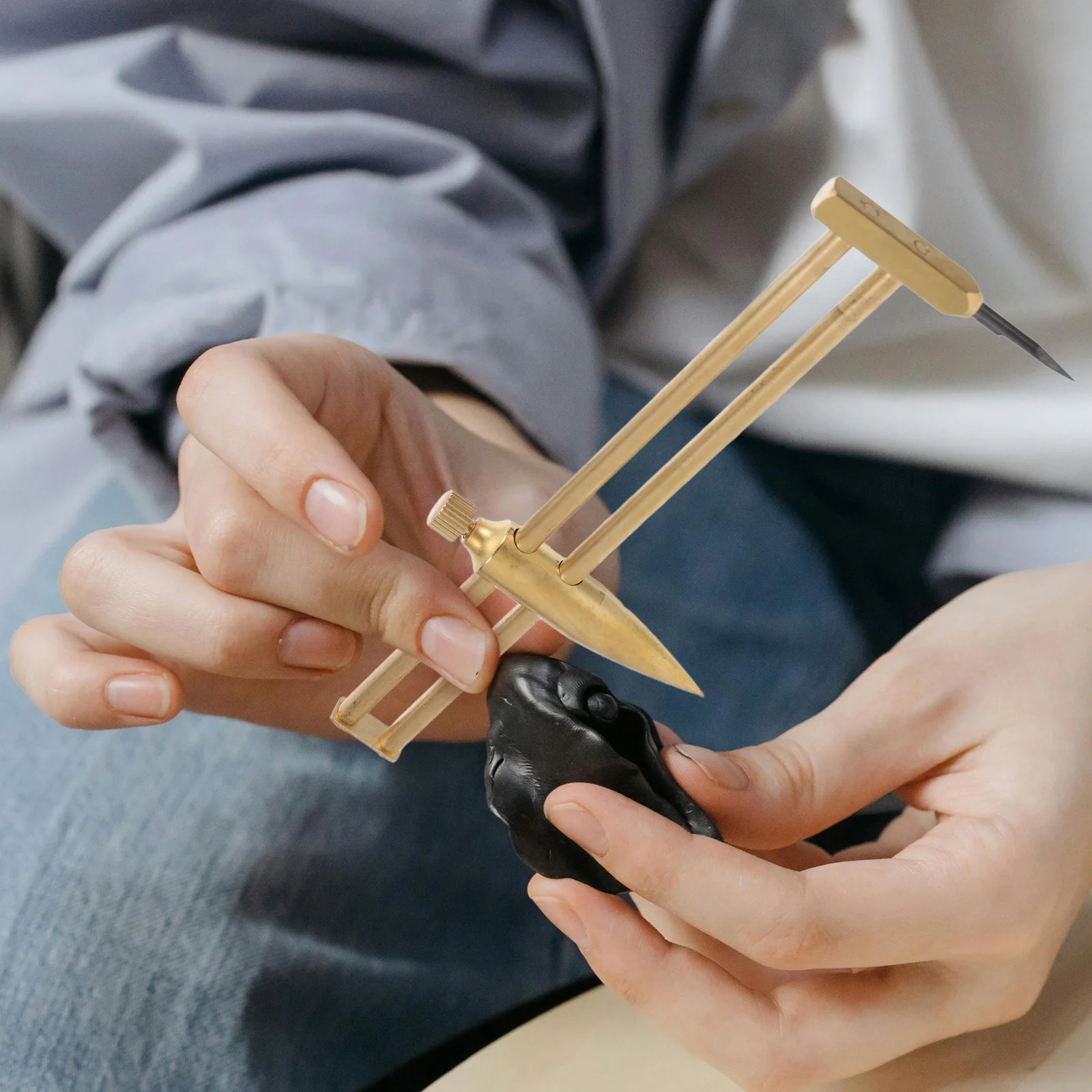 

360 Rotation Magnetic Car Phone Holder Dashboard Mount Adjustable Universal Stand for Smartphones GPS Tablets Navigation