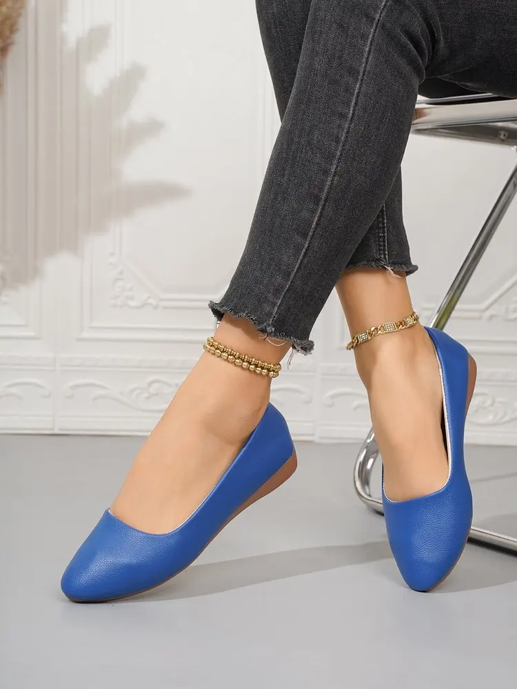 Einfarbige Ballerinas für Damen mit spitzer Zehenpartie, leicht und bequem, zum Hineinschlüpfen, für Alltag, Büro, Schule und Reisen – Detail 8