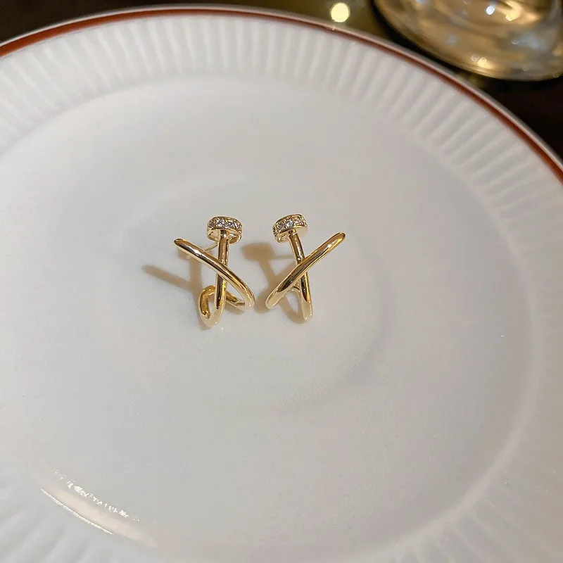 

Simple Geometric Intersection Nail Stud Earrings Fashionable Dainty Earrings for Women Girls Party Wedding Jewelry Gifts