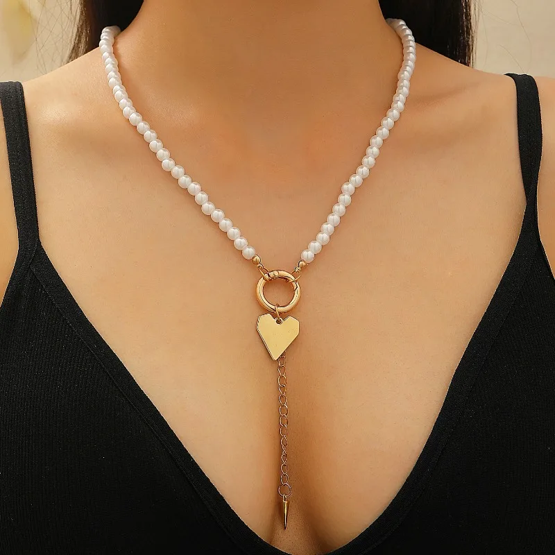 

Fashion Gorgeous Long Heart-shaped Pendant Bead Y-shaped Necklace, Trendy Women's Temperament Wearing Tassel Necklace Wholesale