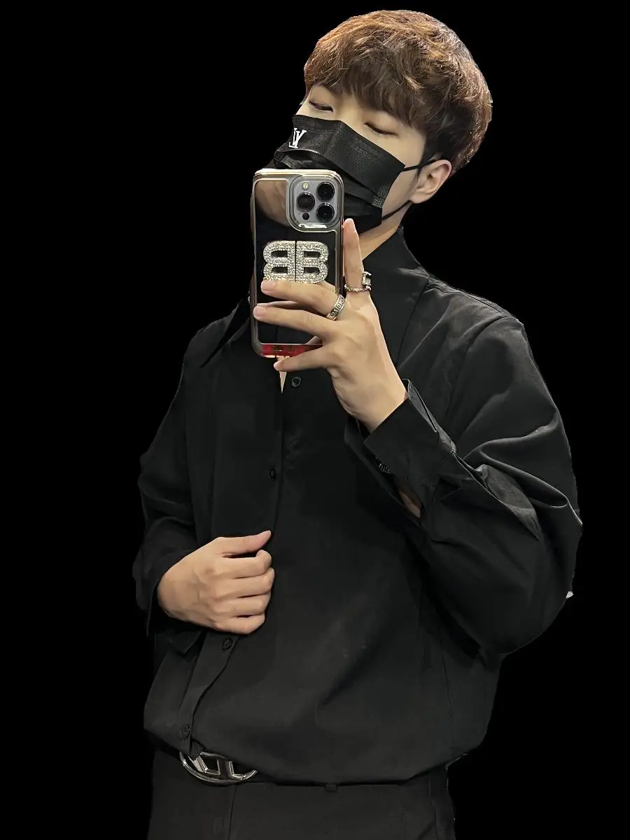 

Elegant Men's Shirt with Tie Loose Long Sleeve Pointed Collar White Fashionable Korean Design Casual Youthful All-Season Wear