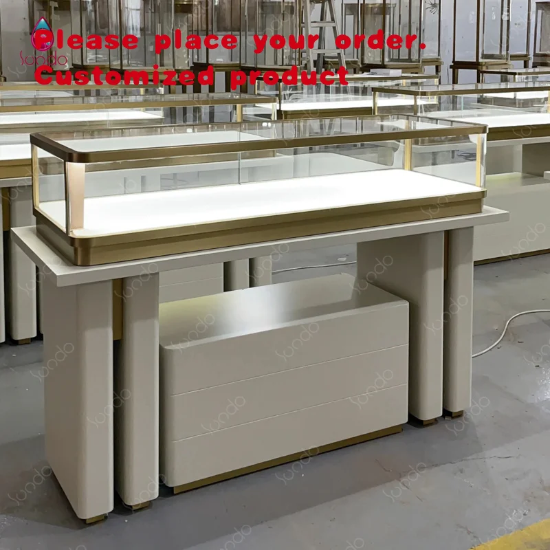 custom.Sundo Custom Modern Jewelry Display Counter LED Lighted Glass Showcase Gold Retail Store Display Cabinet Furniture