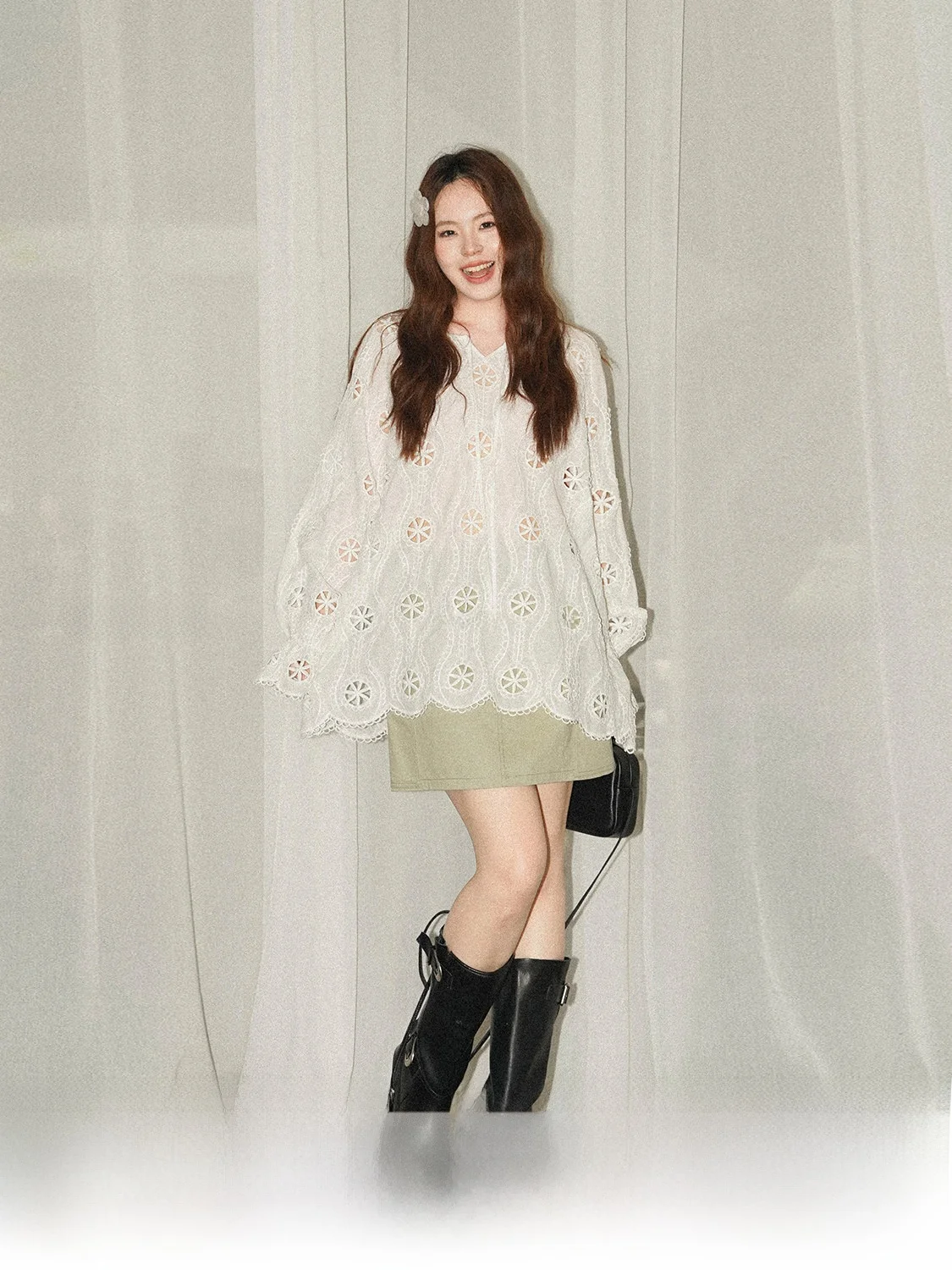 

Рубашка женская в стиле ретро с вышивкой и кружевной отделкой, с V-образным вырезом, из хлопка, с длинным рукавом, свободного кроя, дышащая, средней длины