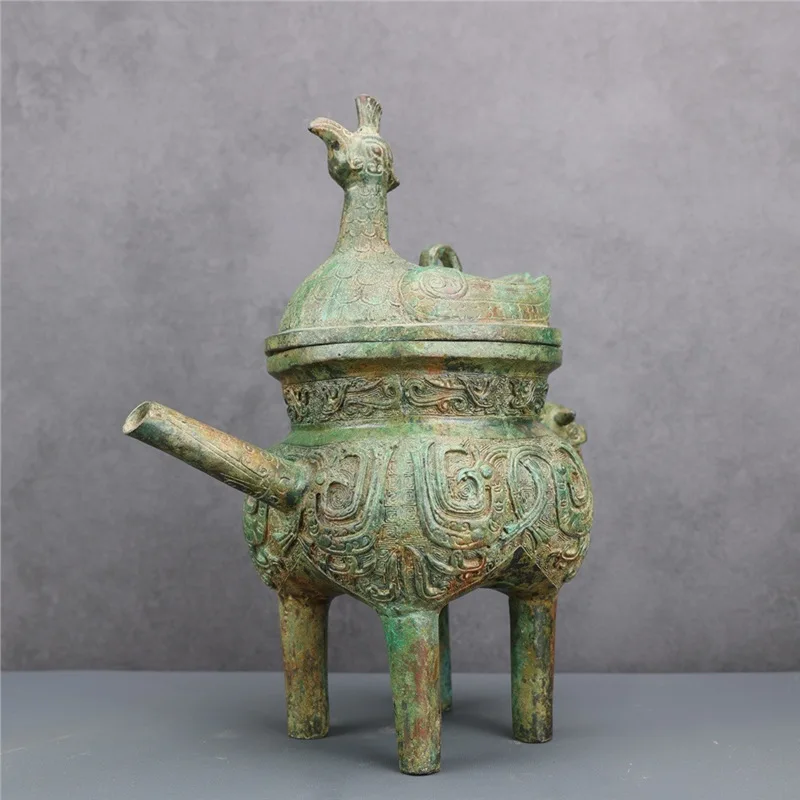 Phoenix Bird Bronze Wine Device in the Middle of Western Zhou Dynasty