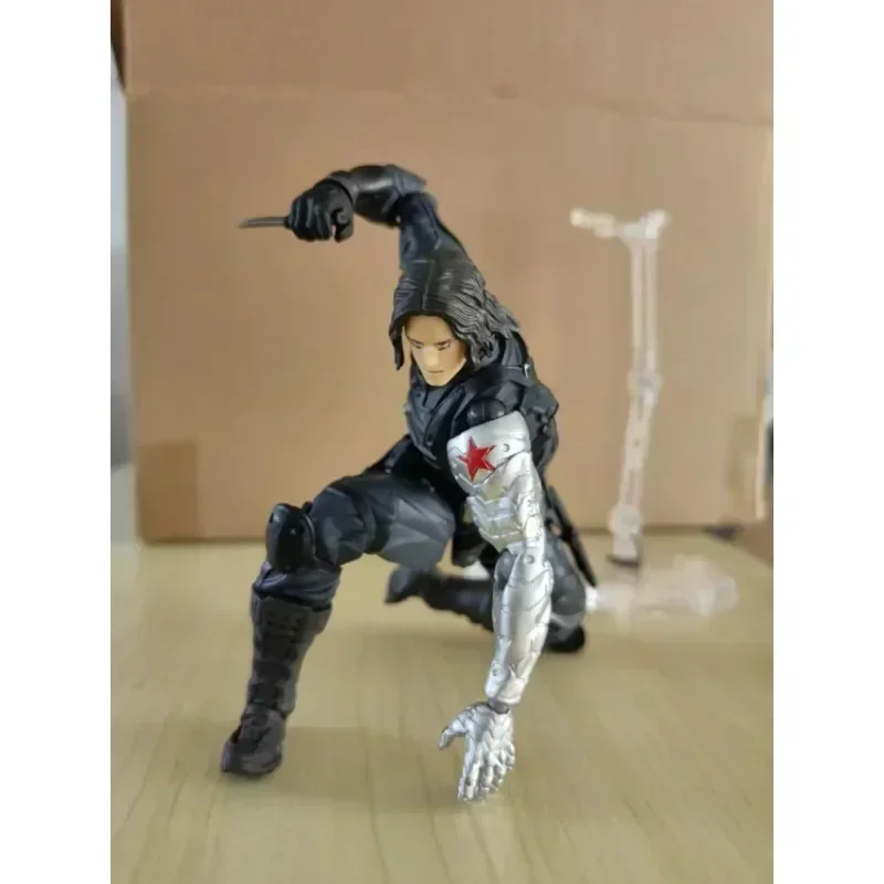 Novo Kaiyodo Soldado de Inverno Revoltech AMAZING YAMAGUCHI Bucky Barnes Capitão América Anime Figuras de Ação brinquedo brinquedos de aniversário presentes