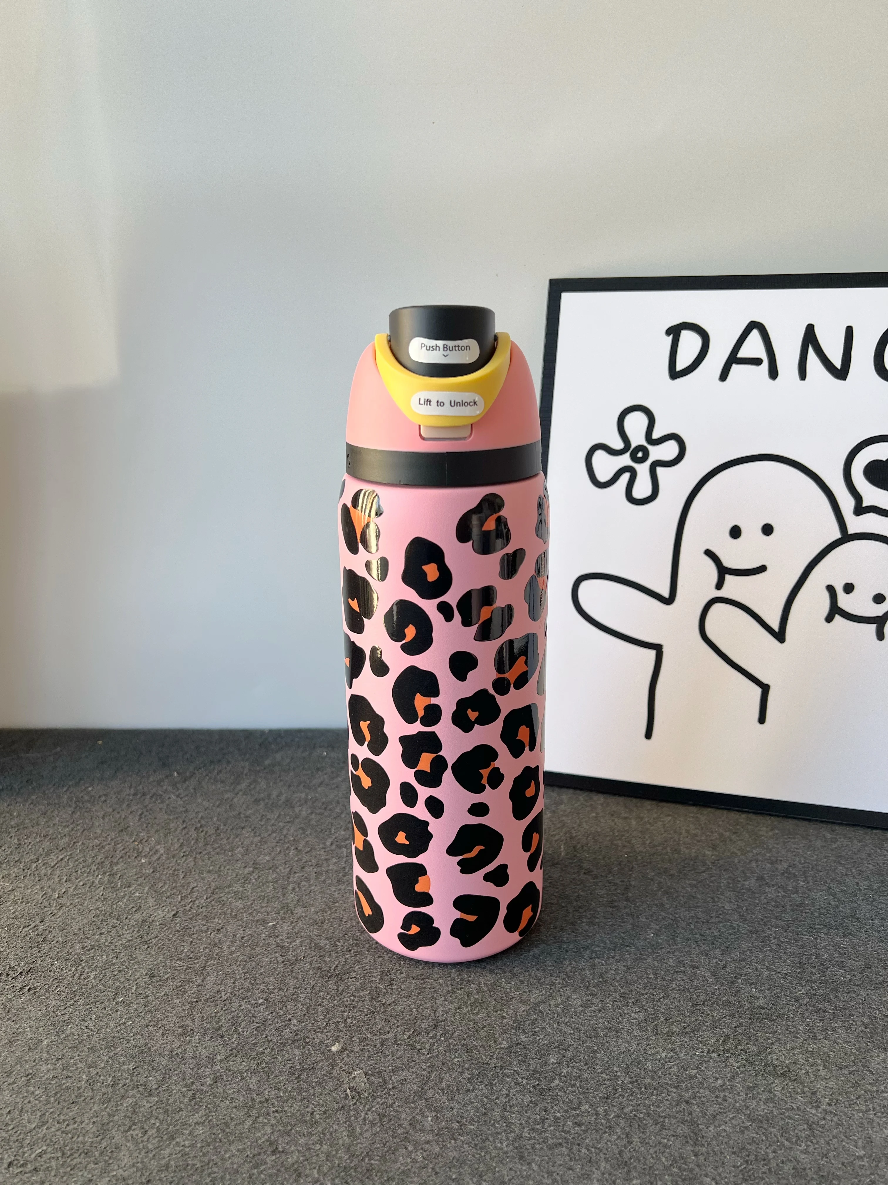 

Изолированная чашка из нержавеющей стали 32 унции, спортивная чашка для воды, соломенная чашка, чашка для воды с вакуумной изоляцией, двойная бутылка для питья, офисная чашка для воды