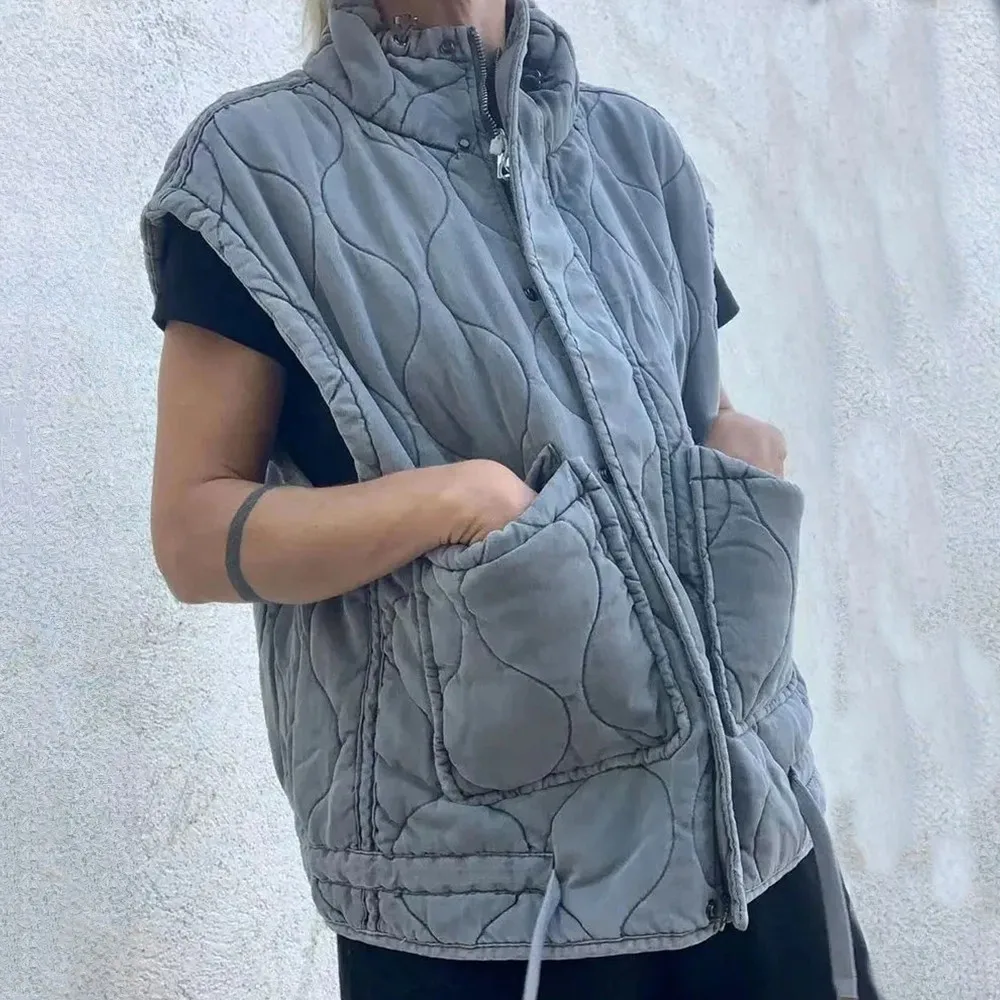 

autumn and winter new women's casual fashion stand-up collar pocket decoration loose sleeveless cotton vest vest