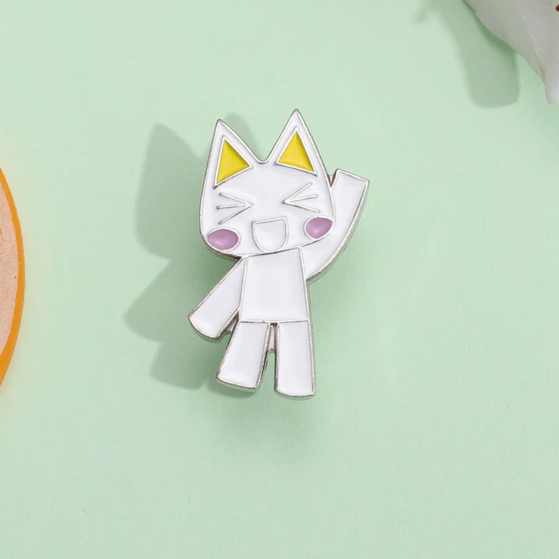 Cute Toro Inoue Cat Enamel Pin Portable Playmates Game Characters Brooch Lapel Metal Badge Jewelry Gifts for Friends Wholesale