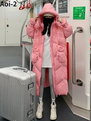 Piumino rosa addensato da donna 2023 inverno nuova moda coreana con cappuccio sciolto caldo lungo 90 piumino d'anatra bianco con guanti