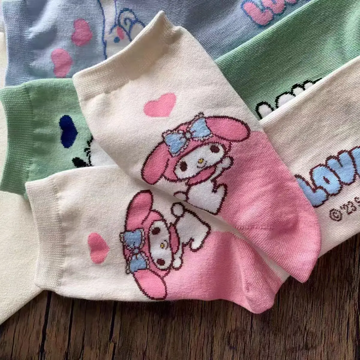 6 Paar neue japanische süße Cartoon-Damen-Mittellange Socken, koreanische Version, personalisierte Farbe, kleine Herzchen, Dopamin-Freizeitsocken – Detail 3