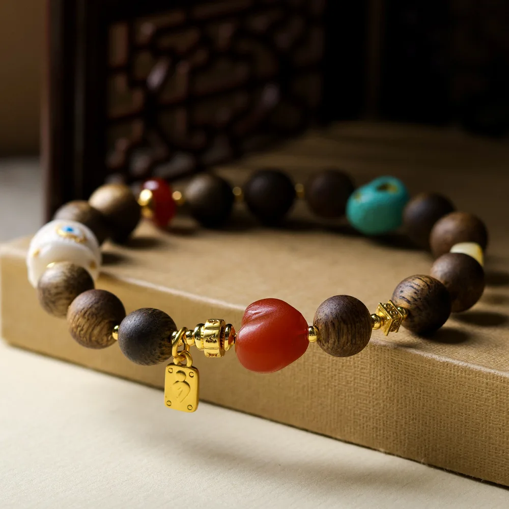 Green Agarwood and South Red Agate Peach-Shaped Bead Bracelet Antique Amber and Turquoise Root-Style Bead Bracelet for Women