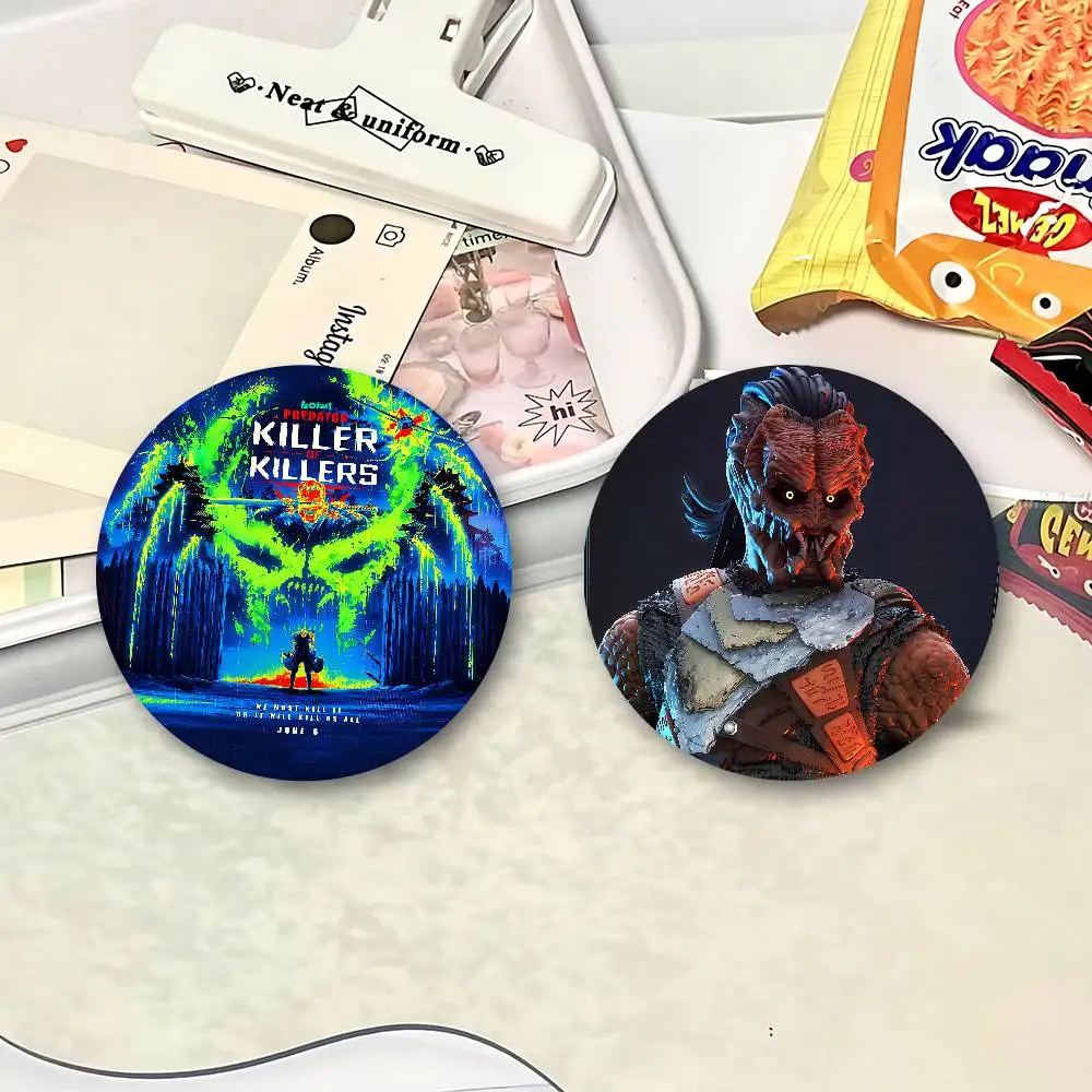 فيلم P-Predator Badlands 32/44/58 مللي متر دبابيس كرتونية مستديرة دبابيس يدوية لحقيبة الظهر مجوهرات اكسسوارات هدايا شارة إبداعية #5