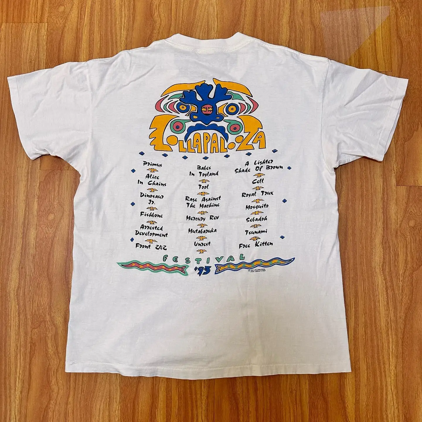 lollapalooza-casual-street-sle-men's-and-women's-design-versatile-fun-quirky-youthful-high-street-hard-wearing-ket-square