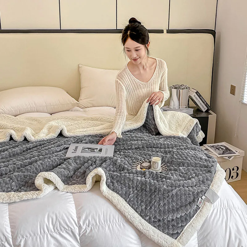 Thick Flannel Jacquard Two-Color Blanket Lamb Wool Warm and Soft Nap Sofa Cover Skin Friendly Queen Single Size Quilt for Home
