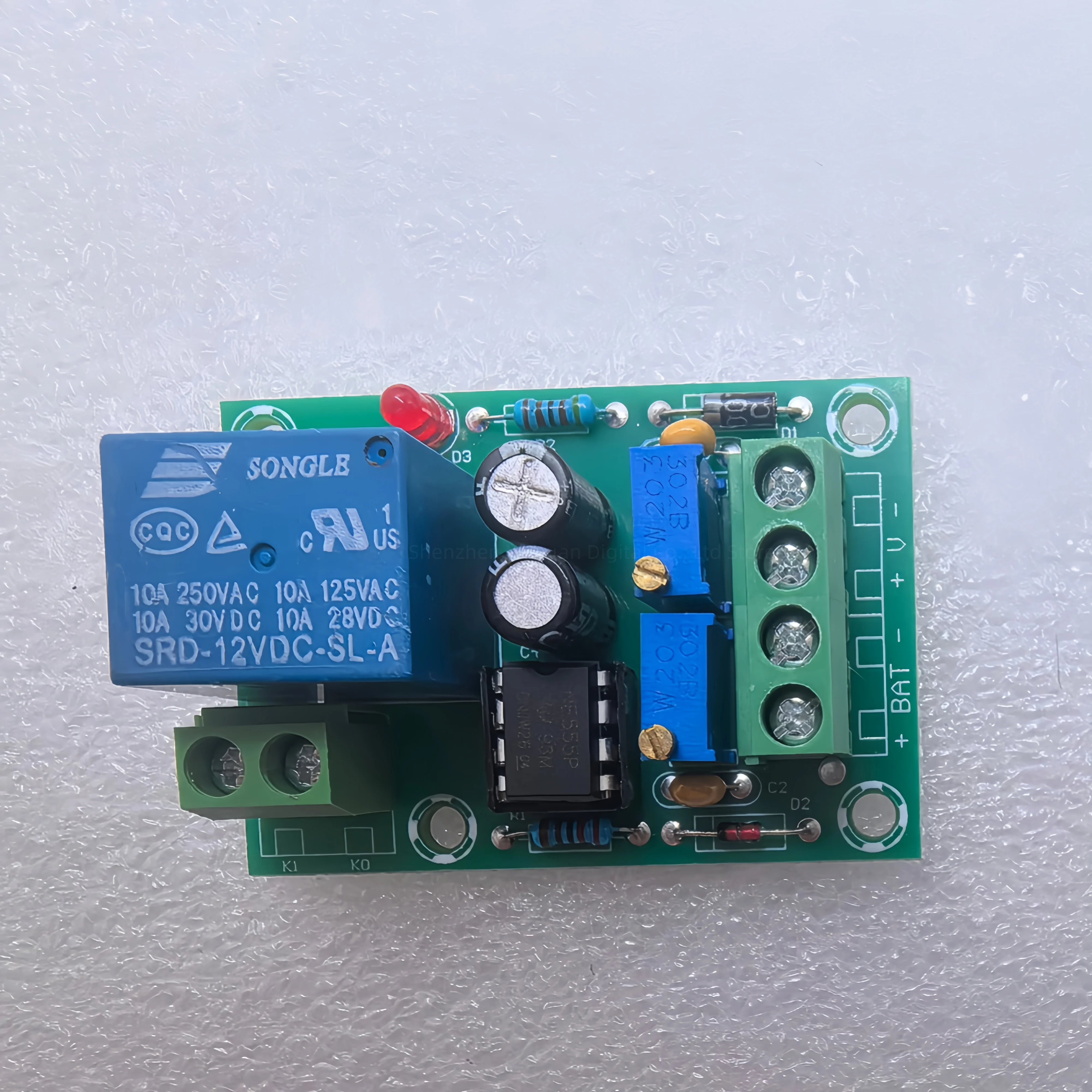 XH‑M601 12V Relay BatteryCharging ControlBoard Automatic Start‑Stop Cut‑Off Protection Module For Lead‑Acid Storage Battery