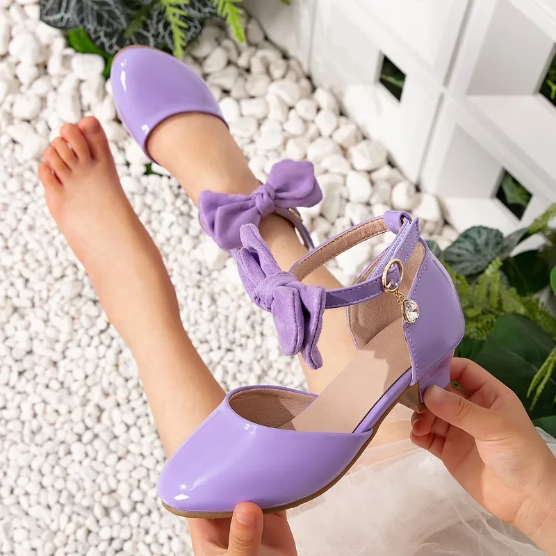 

Autumn Girl Low Heeled Princess Shoes Kids PU Patent Leather Shiny Bow Casual Shoes Children Dance Shoes Soft Sole Shoes Buckle