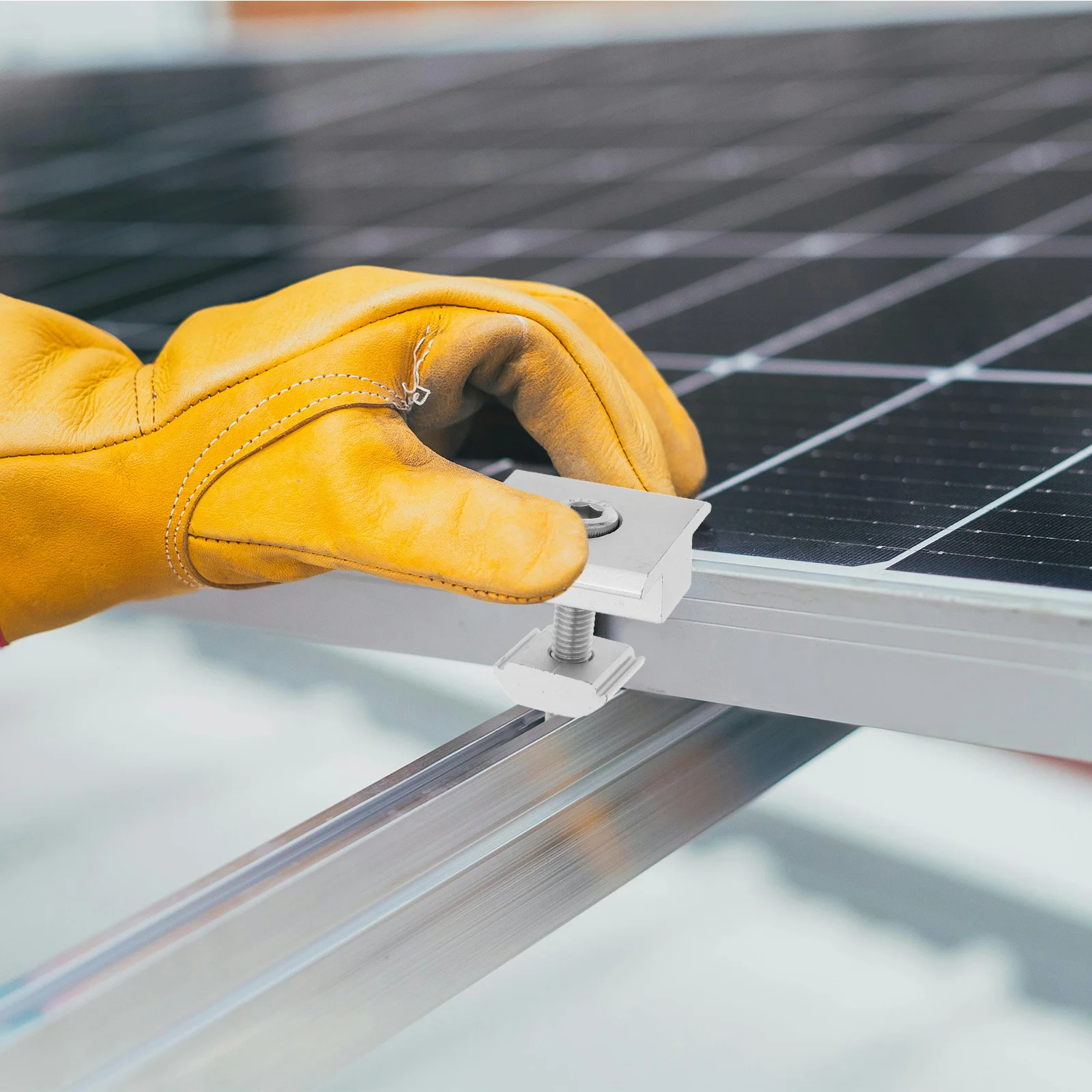 

4Pcs Aluminum Alloy Solar Panel Mid Clamps Hex Socket Head Cap Bolts Spring Washer for Secure Solar Panel Mounting Hardware Flat