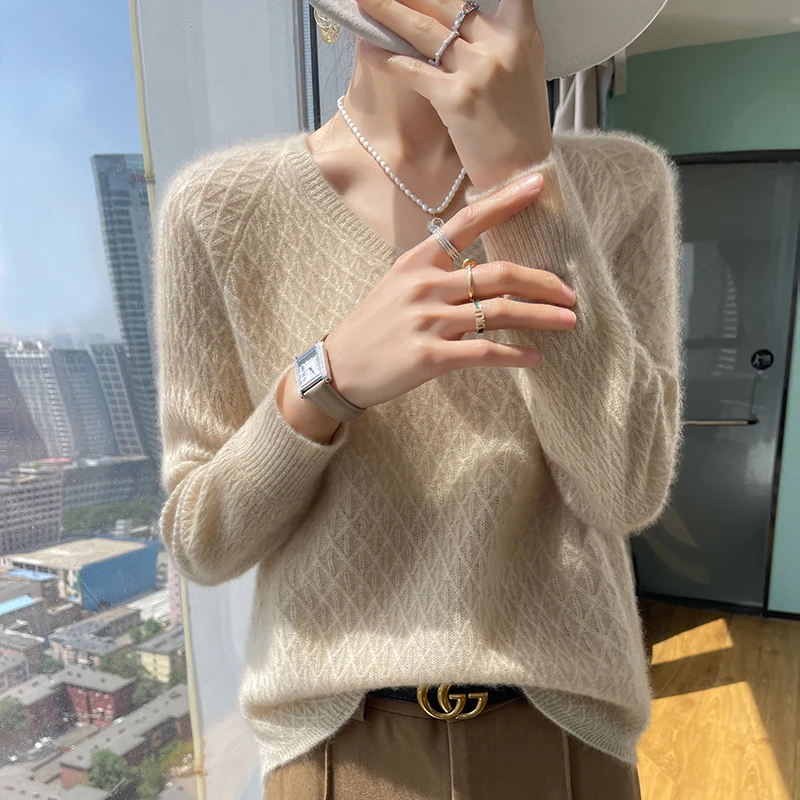 New Cashmere Knitted Bottoming Shirt In Autumn And Winter Women's V-Neck Pullover Solid Color Long Sleeve Comfortable Wool Top