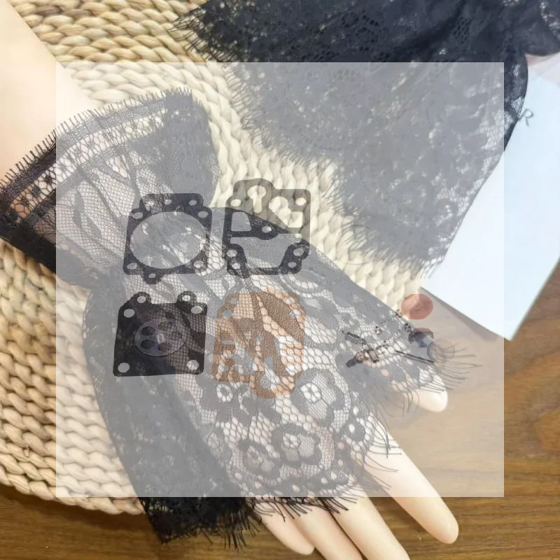 White Lace Fake Sleeve Cuffs 1 Pair Skin-friendly Ruffled False Wrist Cuffs for Women Shirt Sweater Formal Occasion