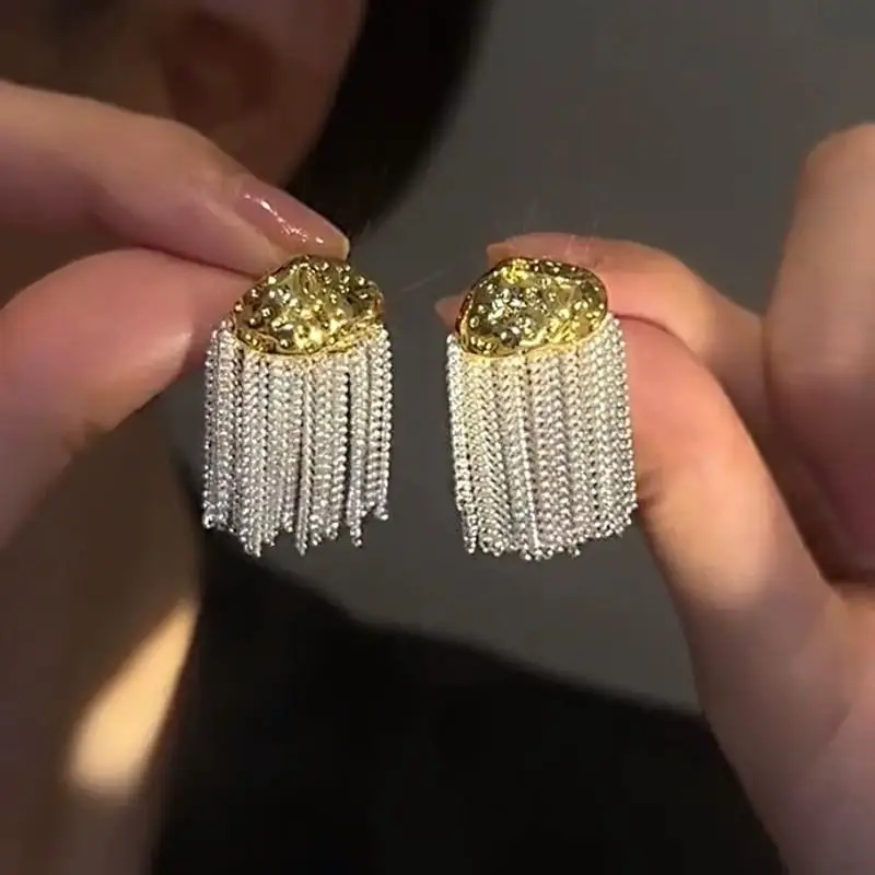 الفرنسية الفاخرة الفضة الأبيض شرابة الأقراط جديد أزياء المرأة الفضة إبرة القرط الملحقات #3