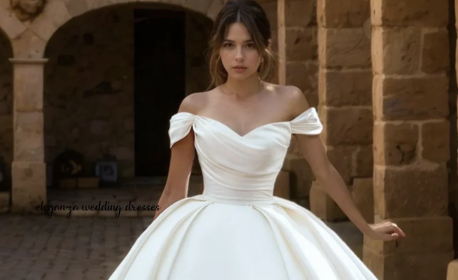 カスタマイズされたサテンオフショルダー婚約フォーマルシャーリングウェディングドレス夜会服恋人キャップスリーブブライダルドレス