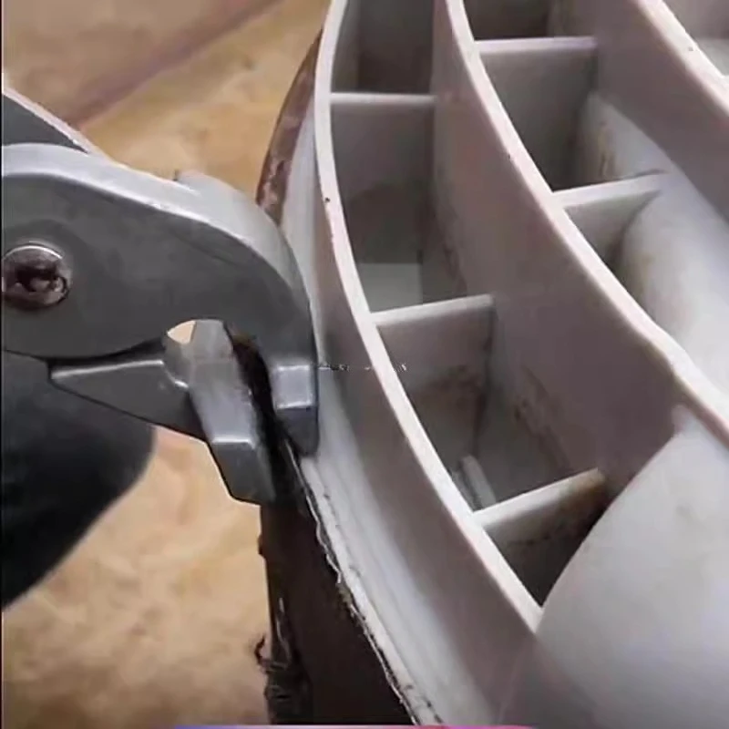 

5IJO is good to dismantle the inner cylinder hemming, use pliers, pulsator washing machine to disassemble the plate