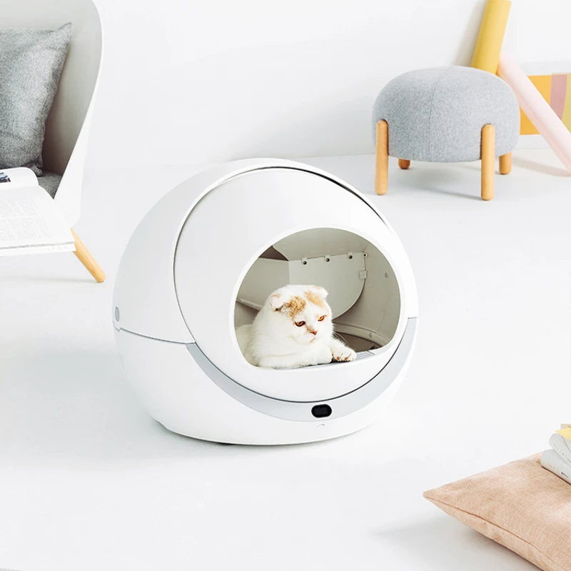 2021 New Automatic intelligent Multifunctional Indoor Pet Clean Up Products Cat Litter Box Toilet