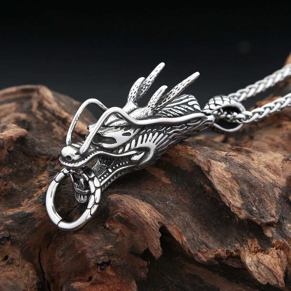 Punk Vintage Silver Color Dragon Head Pendant Necklaces for Man Stainless Steel Fashion Animal Necklace Amulet Jewelry Wholesale