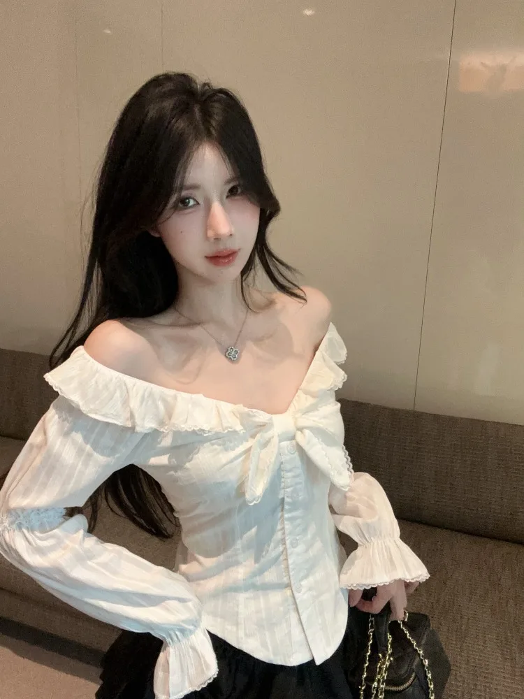 

Elegant White V-Neck Bell Sleeve Short Shirt Women's Spring Pure Desire Lace Wood Grain Slim Fit Blouse Korean Style Com...