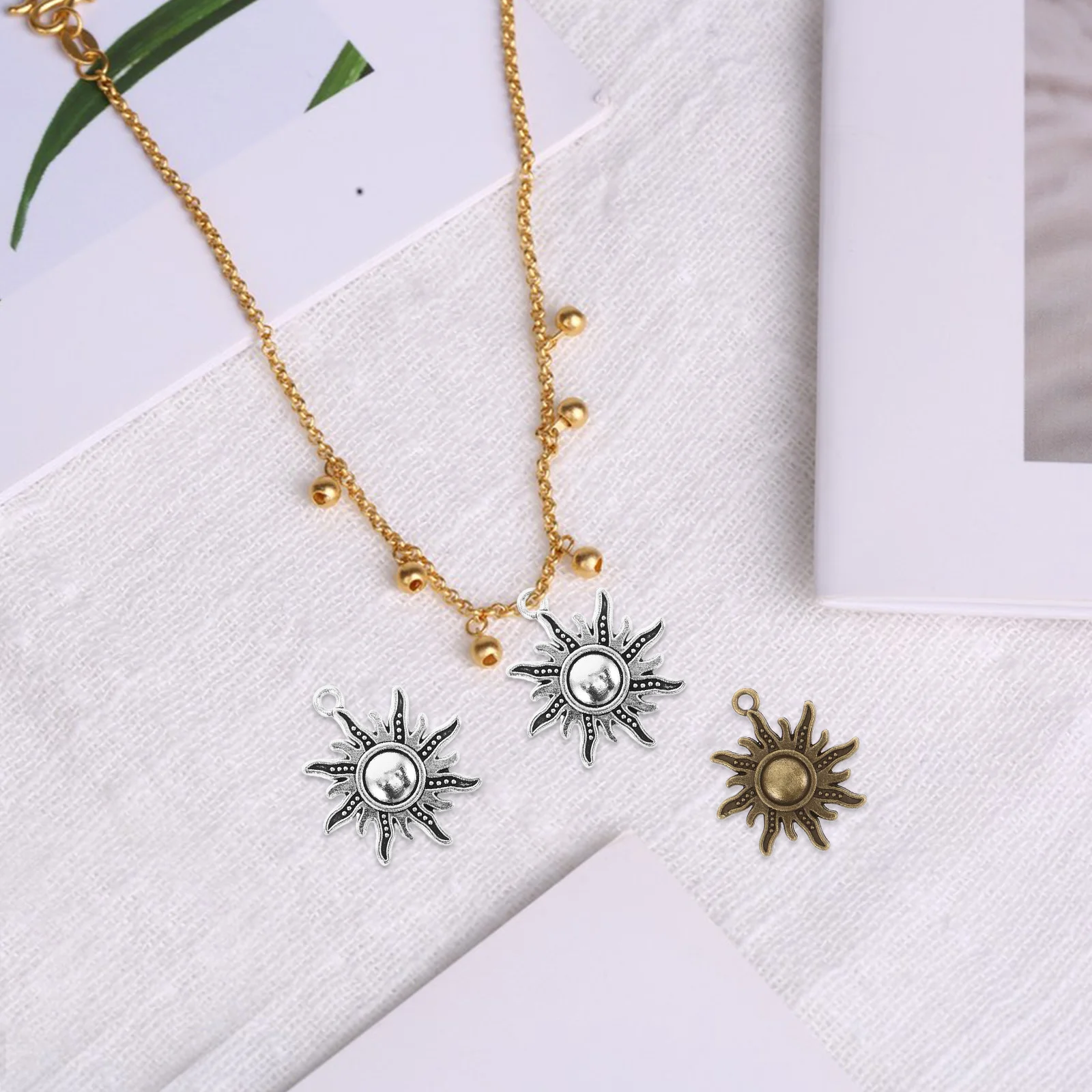 40 قطع الإبداعية الشمس سحر سبائك قلادة النتائج أناقة خمر لصنع المجوهرات قلادة سوار أقراط الإمدادات