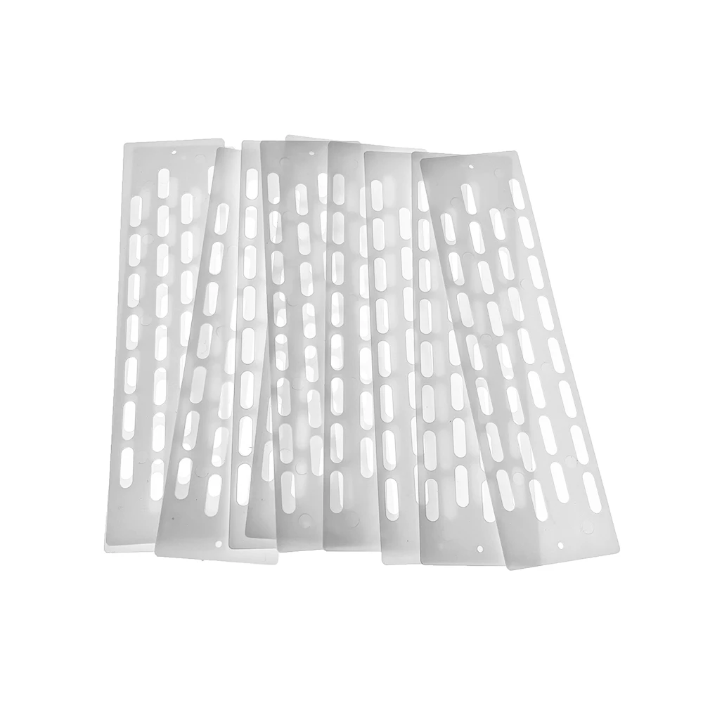 Plastic Small Hole 3.9mm Gap Size For Small Queen Reducer Closer Or Vent Airlet When Migratory Beekeeping Tools 20PCS