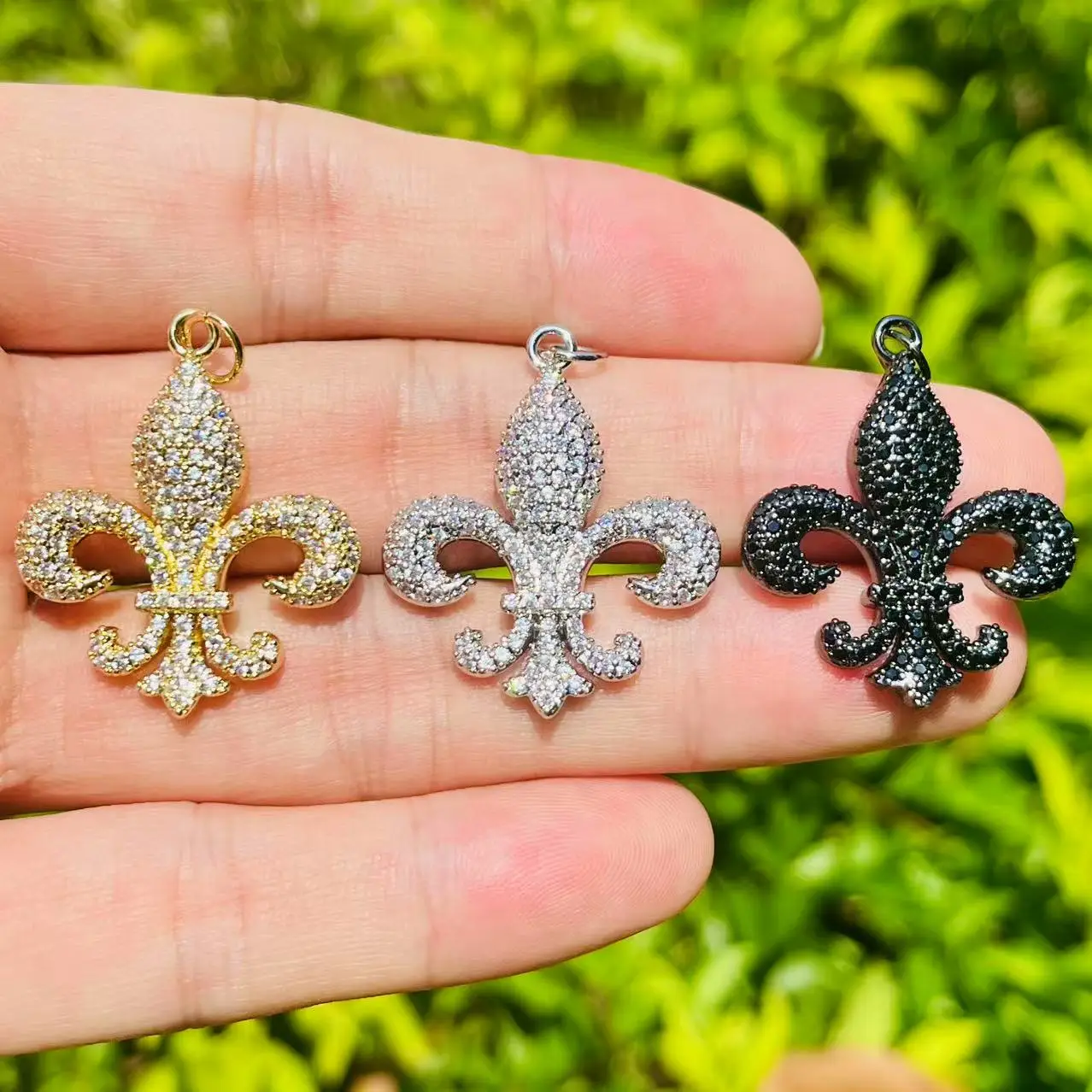5Pcs Zircon Pave Copper Fleur-De-Lis Lily Flower Charms DIY Gift Jewelry Accessories for Necklace Bracelet Making