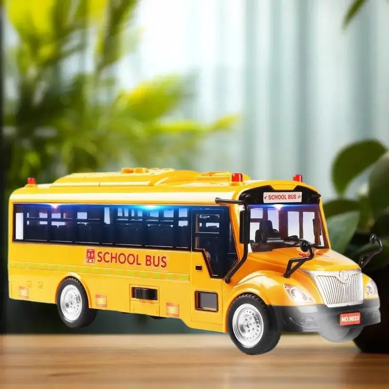 Boeiende traagheid schuifbus auto speelgoedset 1:30; Geluid, licht en muziek inbegrepen; Ideaal voor de geestelijke ontwikkeling van kinderen