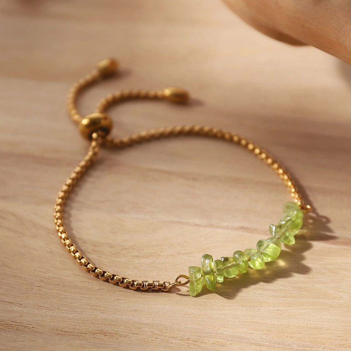 

Natural Stone Grape Stone Crystal Bracelet Healing Chakra Women's Stainless Steel Adjustable Bracelet Jewelry Gift
