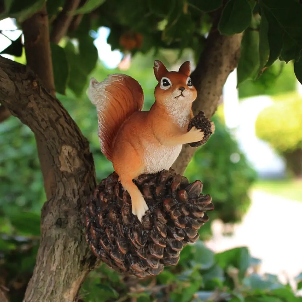 

Crafts Resin Squirrel Tree Hanging Cute Creative Miniature Figurine Sculpture Simulated Waterproof Animal Statue Flower Pot