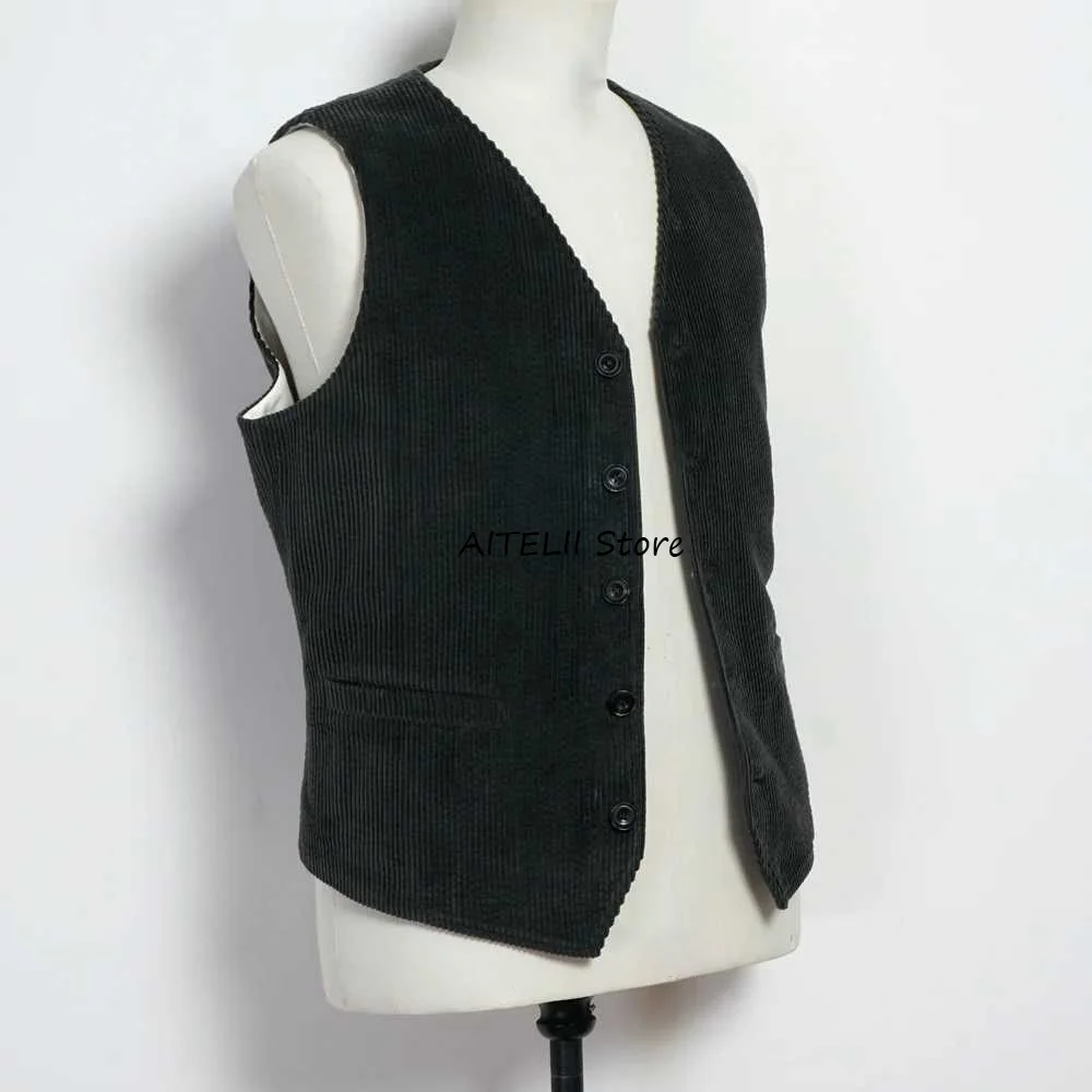 

Men's Vest Casual Style Single-breasted Corduroy Fabric V-neck Single-pocket Design Elegant Man Vest Classic Suit Sleeveless