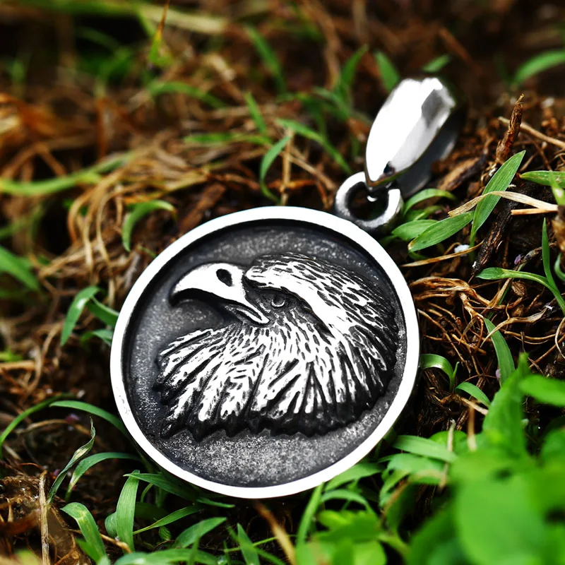 Beier 2022 Jungle Series New Round 3D Elk Eagle Head Pendant Wolf Lion Pendant Stainless Steel Hip-hop Punk Bird Animal Jewelry