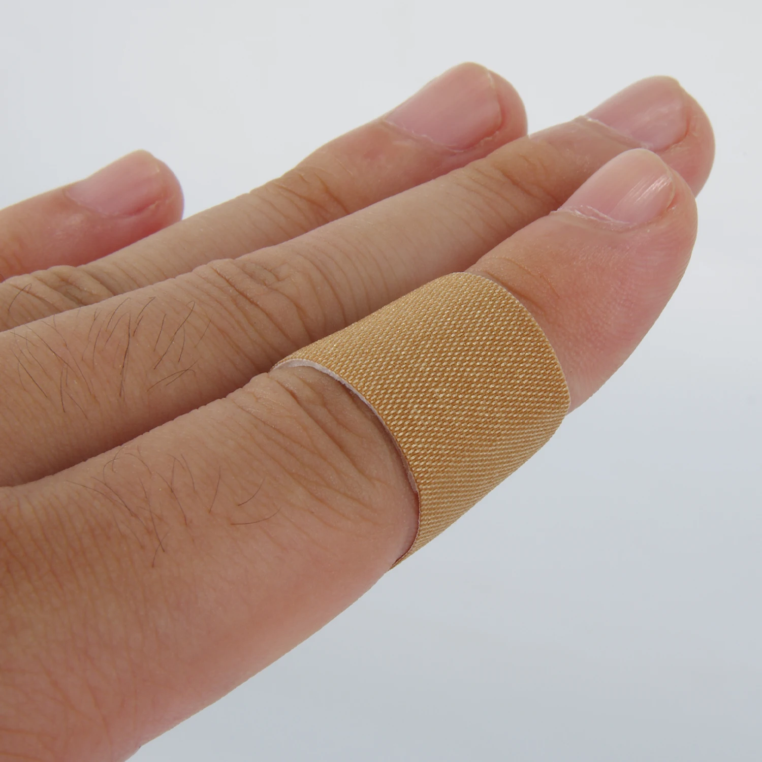 Flexible Fabric Adhesive Bandages 30/100pcs per Pack Comfortable Skin Care for Minor Cuts Burns Quick-Aid Flexible And Adhesive