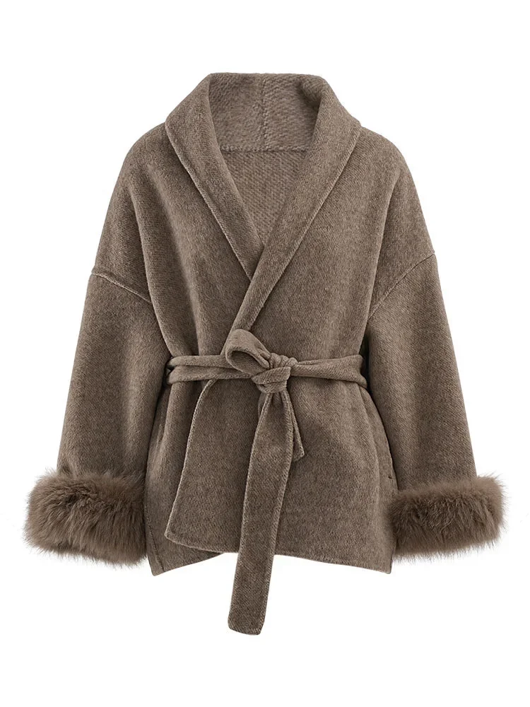 معطف عصري قصير يمزج معاطف خريف 2025 جديد للمرأة البني الصوفية محززة طوق فضفاض وشاحات شعر طويلة الأكمام 2