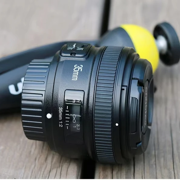 YN35mm F2 Full Frame Wide-angle Fixed Auto Focus Lens with 52mm Filter Diameter for DSLR Cameras
